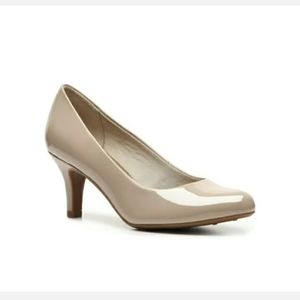 Womens Life Stride PARIGI Pumps Dress Shoes SZ 11M NWOB